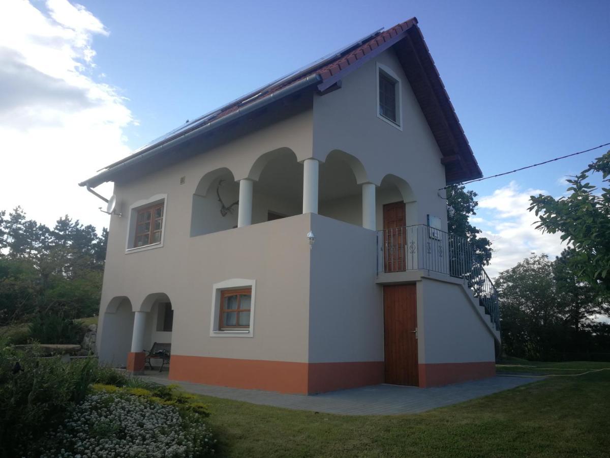 Bottyahat Holiday home *